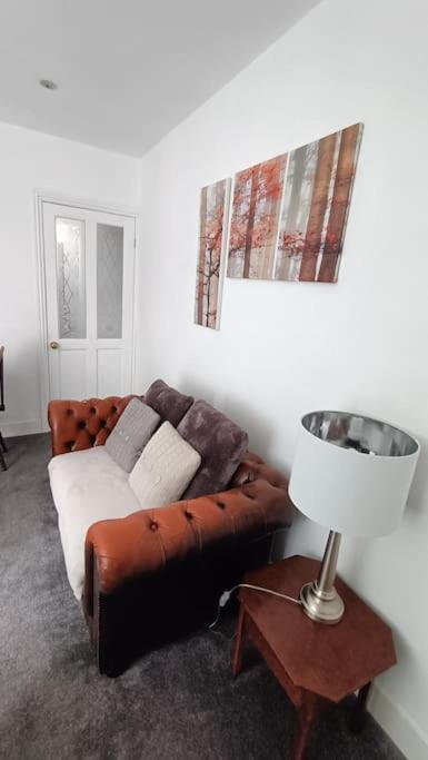 Cntrl Reading Modernized 3 Bedroom House Eksteriør billede